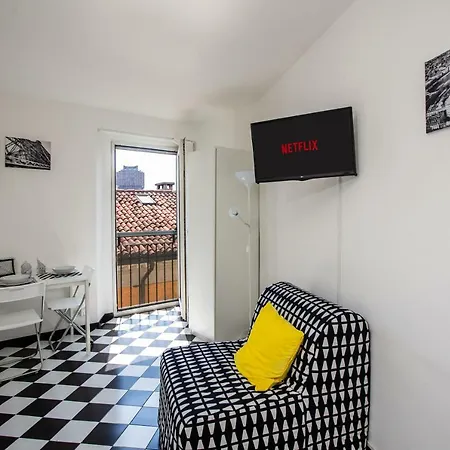 Santa Marta 6 * Milano